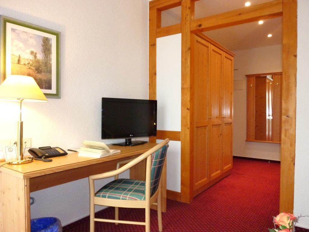 Landhaus Mueritzgarten Hotel Garni Röbel Cameră foto